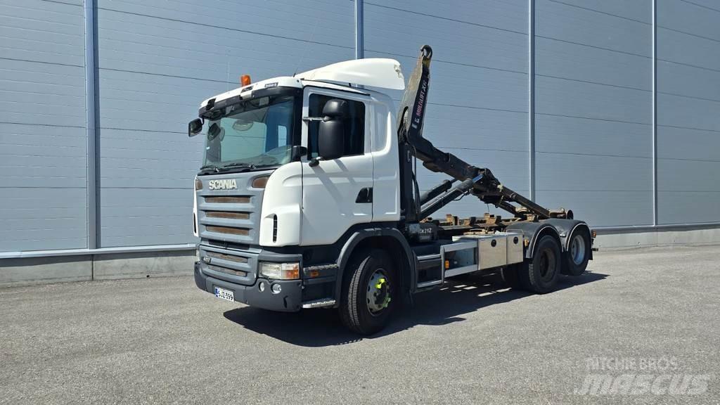 Scania G-serie Hákový nosič kontejnerů