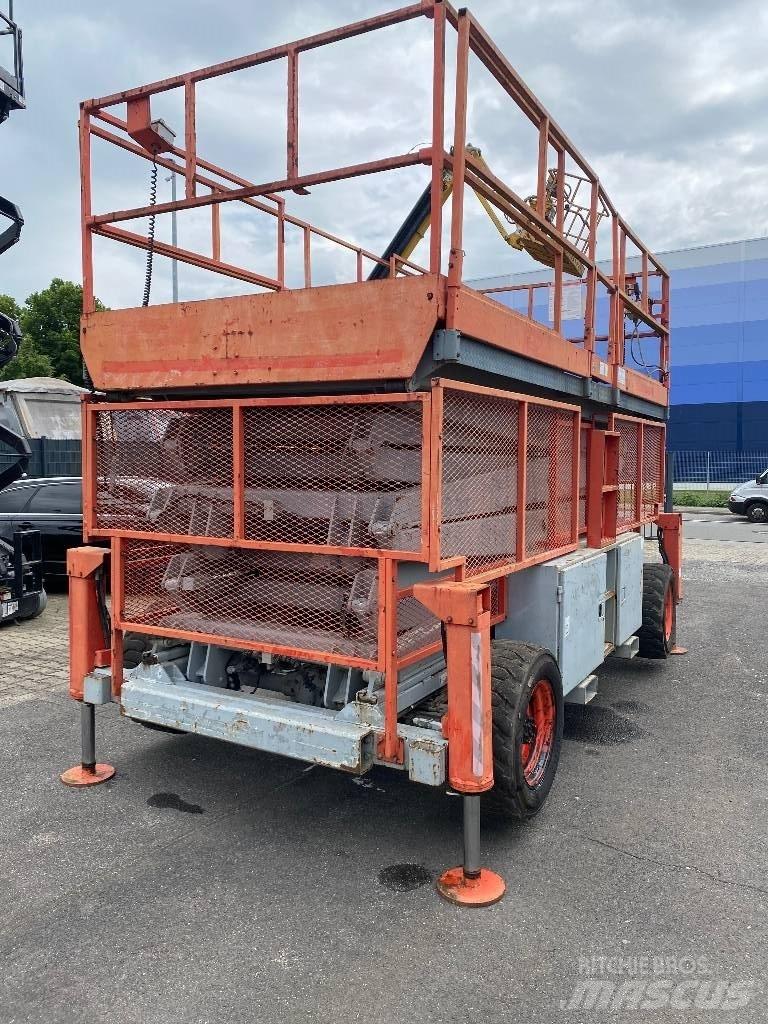SkyJack SJ 9250 RT Nůžková zvedací plošina