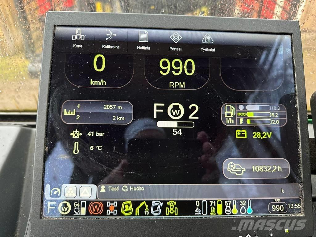 Komatsu 845 Vyvážecí traktory