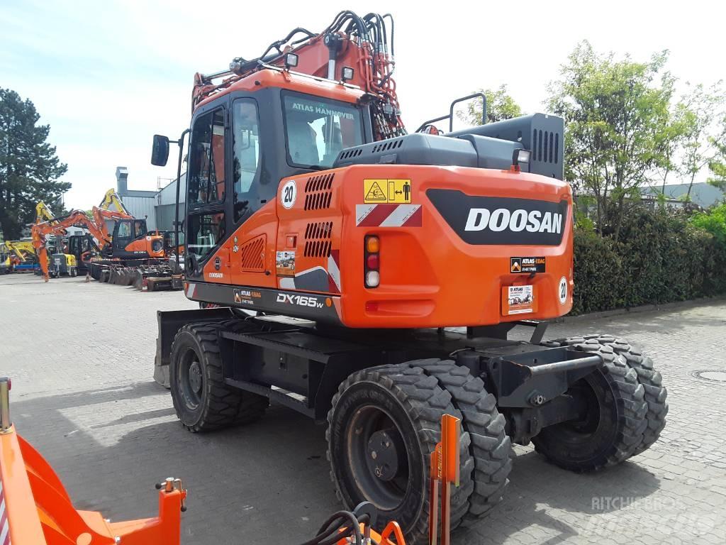Doosan DX 165 W-5 Kolová rýpadla