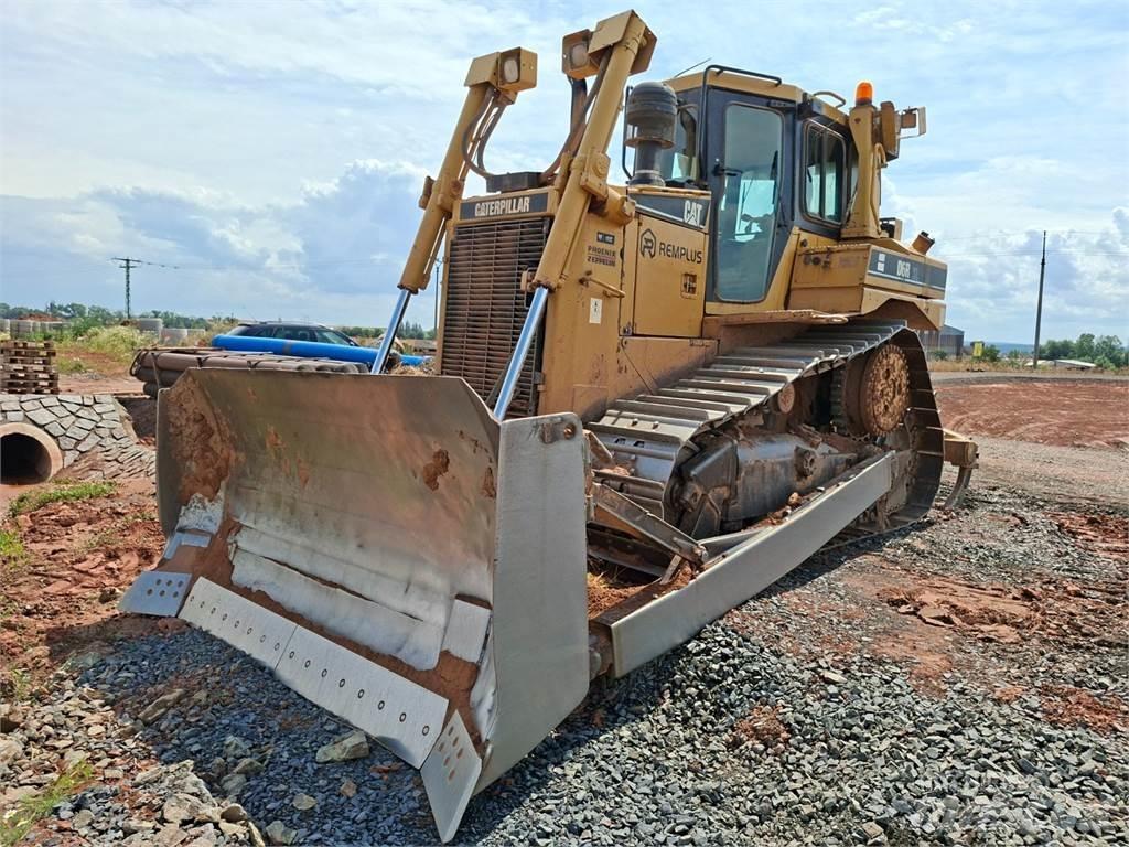 CAT D6R XL Stavebnictví - ostatní