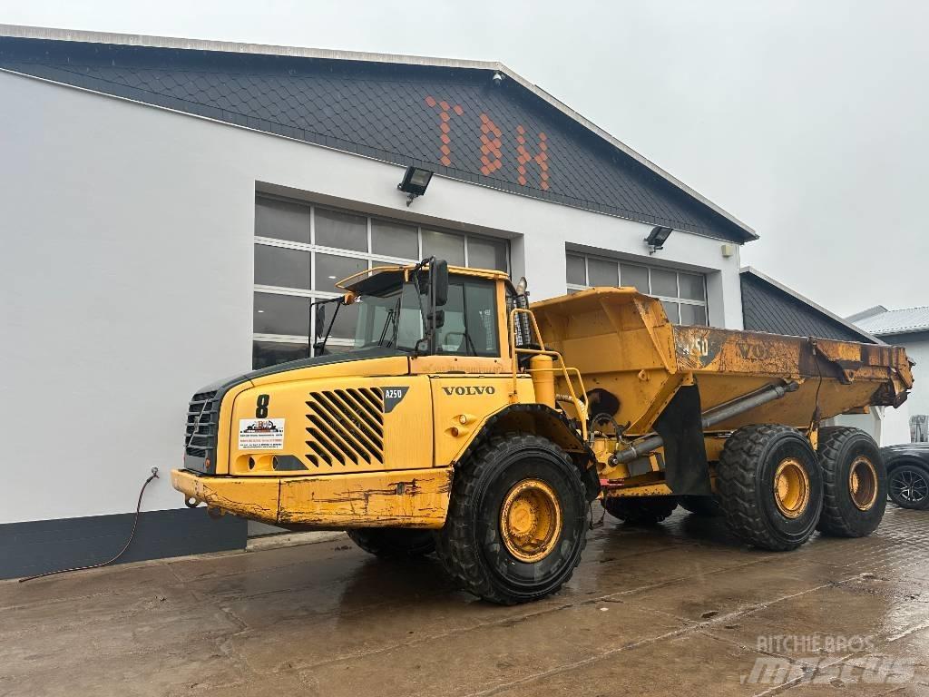 Volvo A 25 D Nr.8 Kloubové dempry