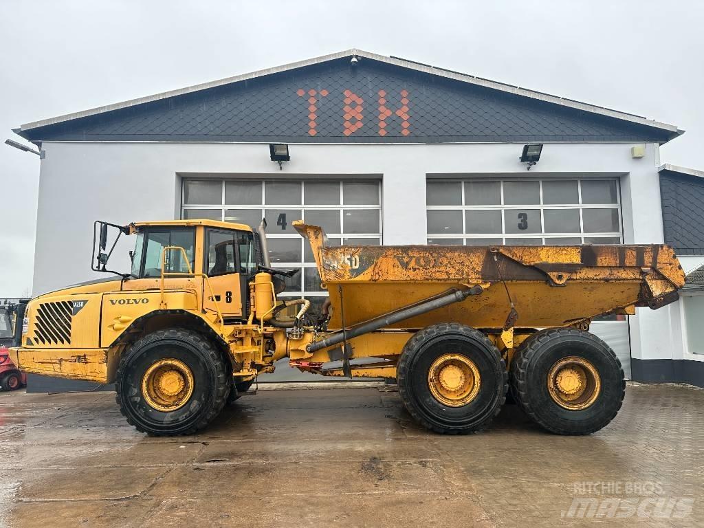 Volvo A 25 D Nr.8 Kloubové dempry