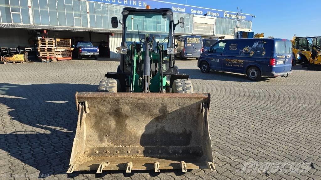 JCB 406 Kolové nakladače