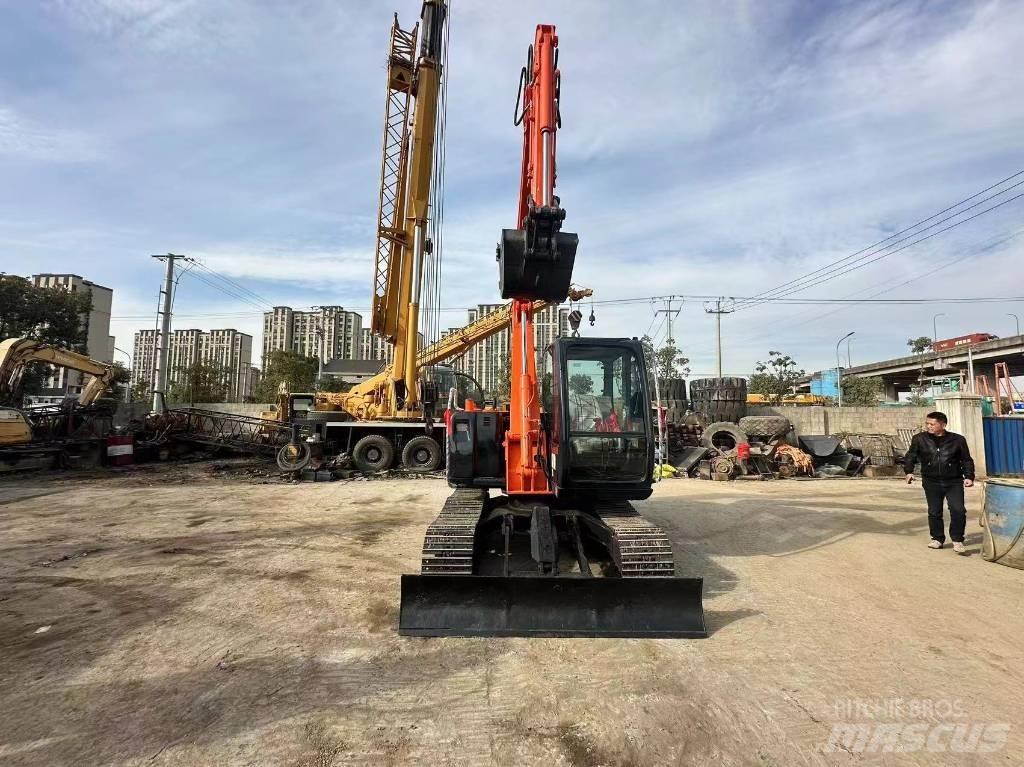 Hitachi ZX 70 Pásová rýpadla