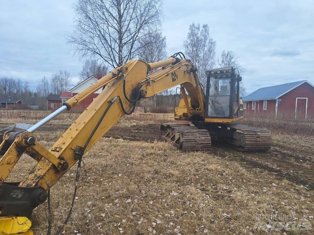 CAT 317 Pásová rýpadla