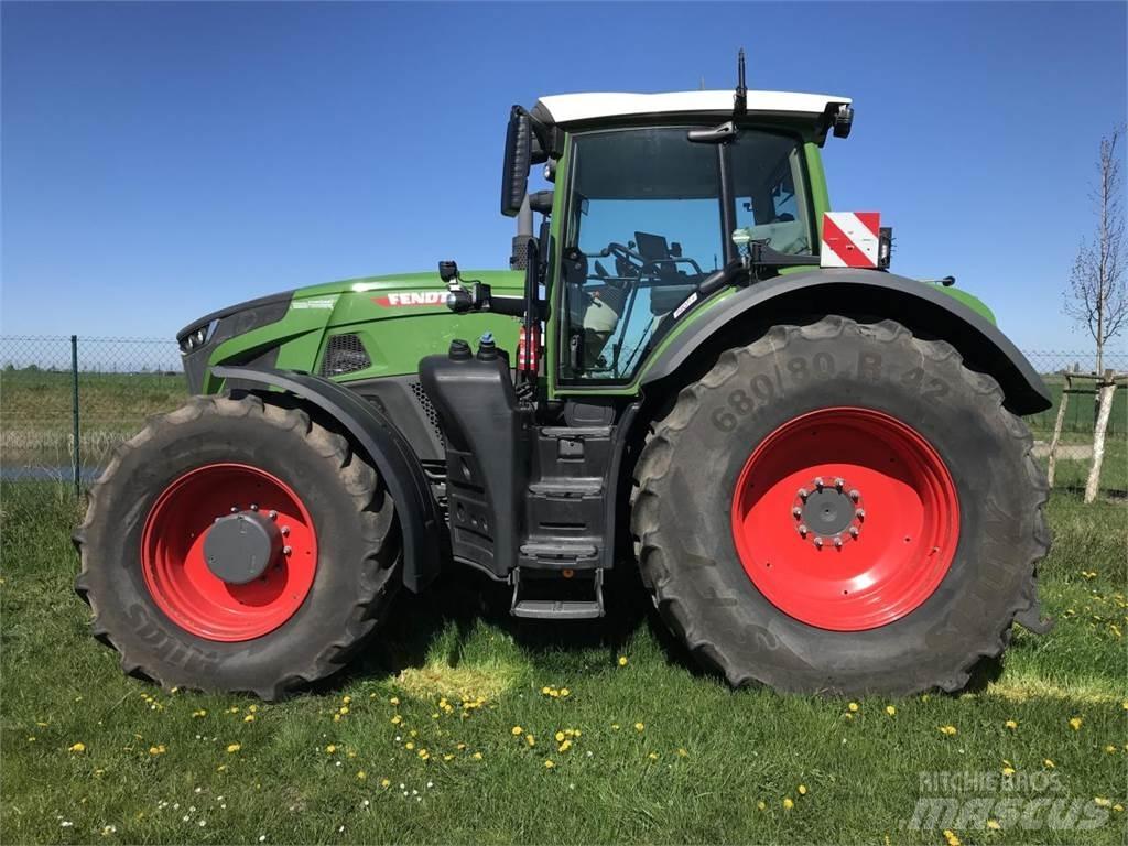 Fendt 942 Vario Traktory