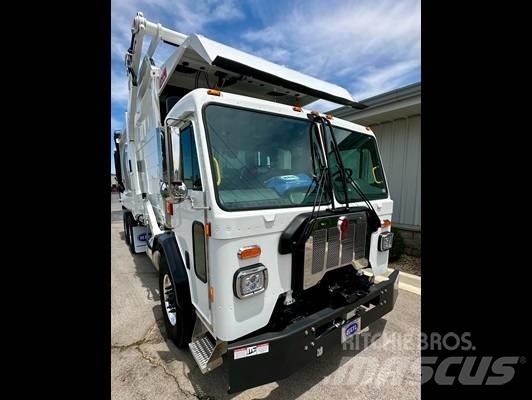 Kenworth L 770 Nákladní vozidlo bez nástavby