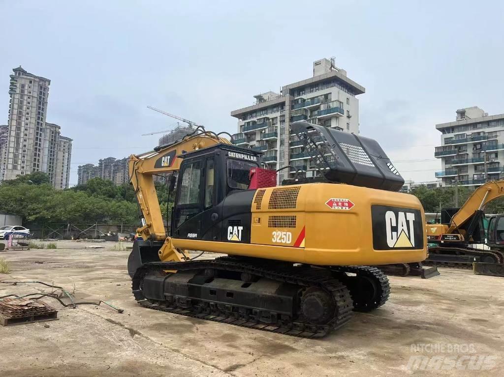CAT 325D Pásová rýpadla