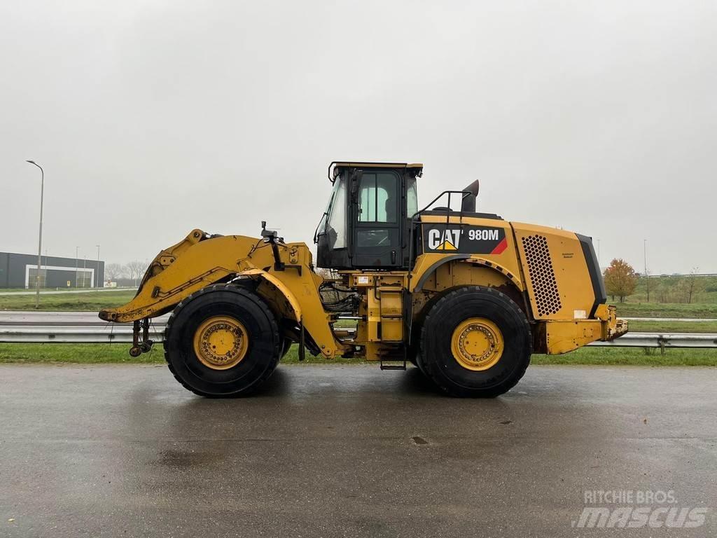 CAT 980M Kolové nakladače