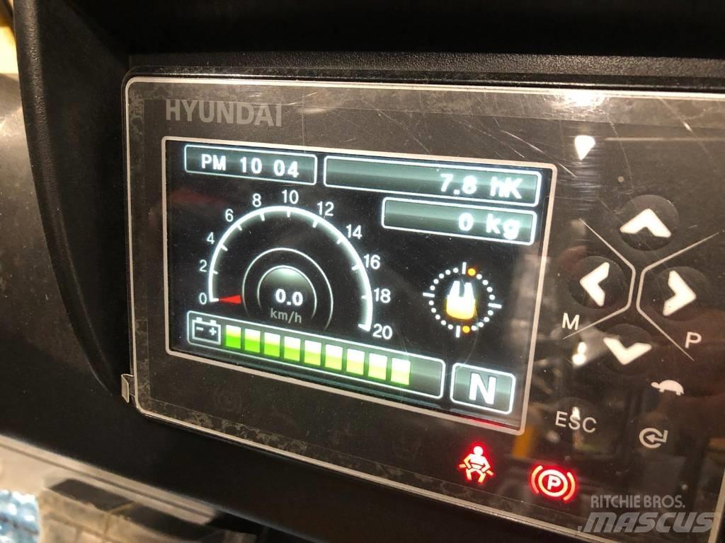 Hyundai 35B-9U Akumulátorové vozíky