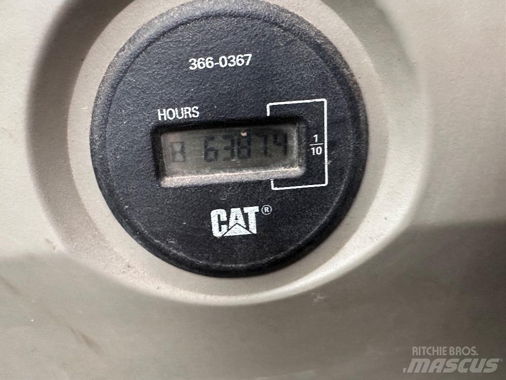 CAT 329 E LR Demoliční rýpadla