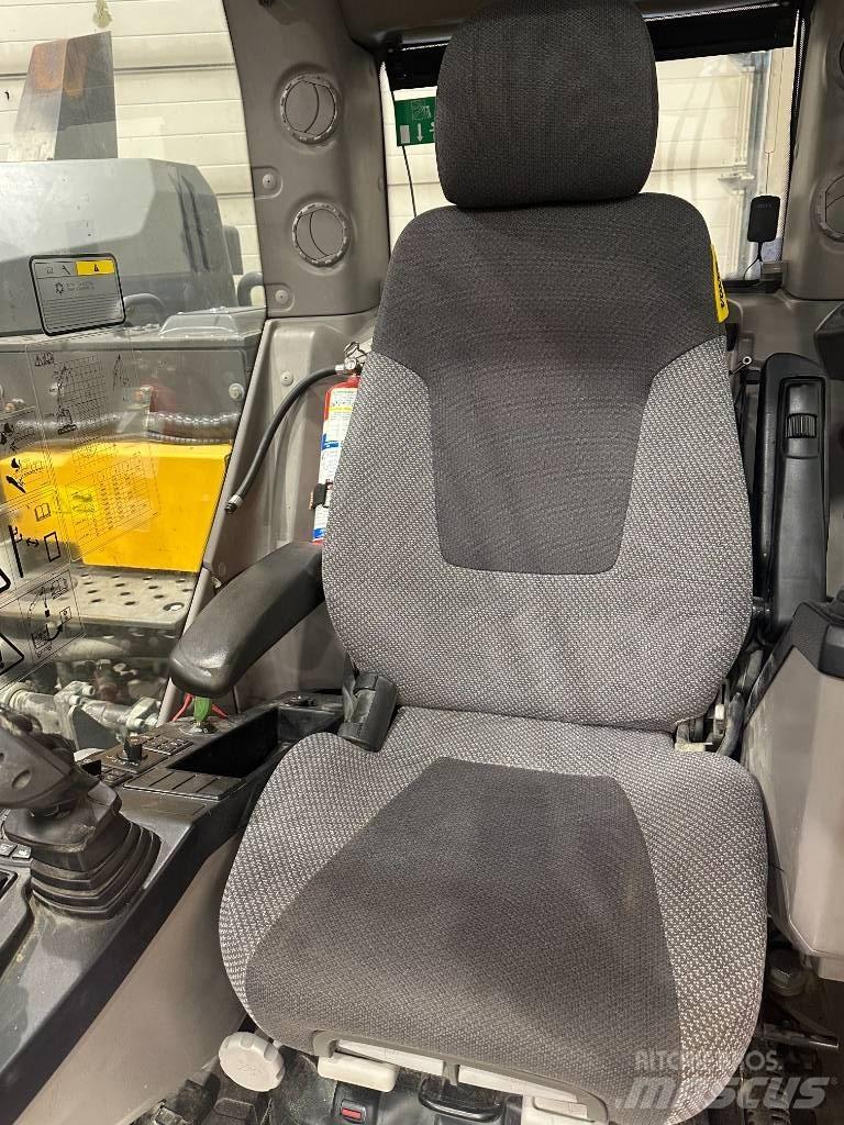 Volvo EC145EL Pásová rýpadla