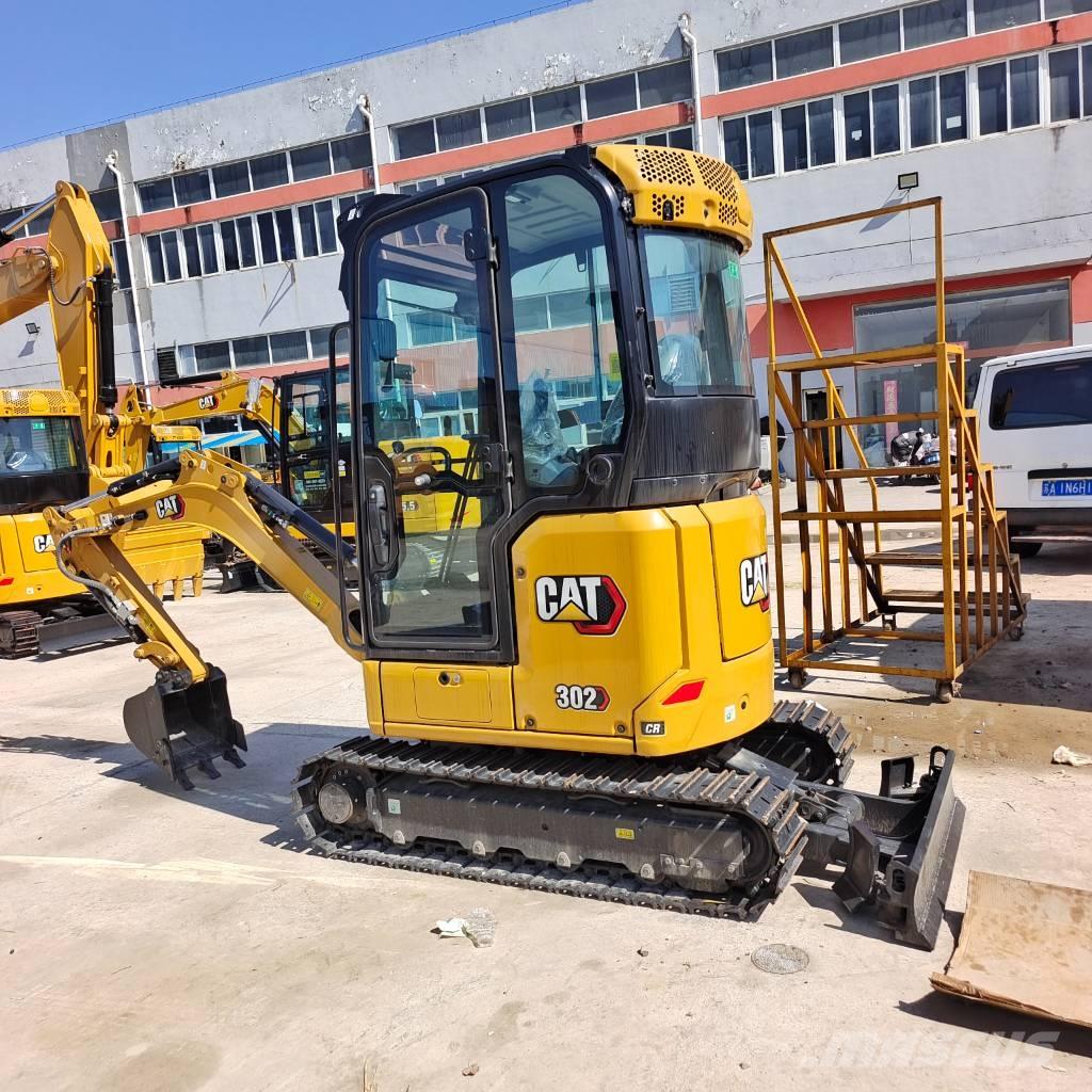 CAT 302CR Pásová rýpadla