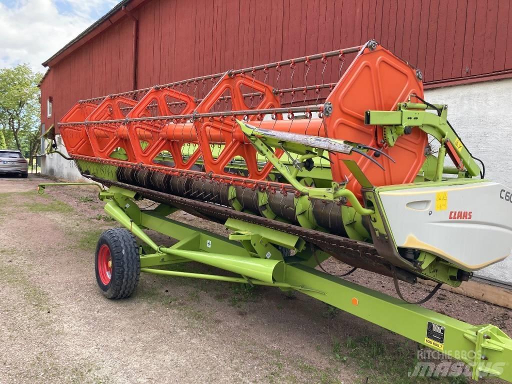CLAAS Tucano 430 Sklízecí mlátičky