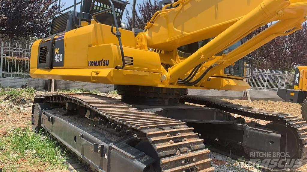 Komatsu PC 450 Pásová rýpadla