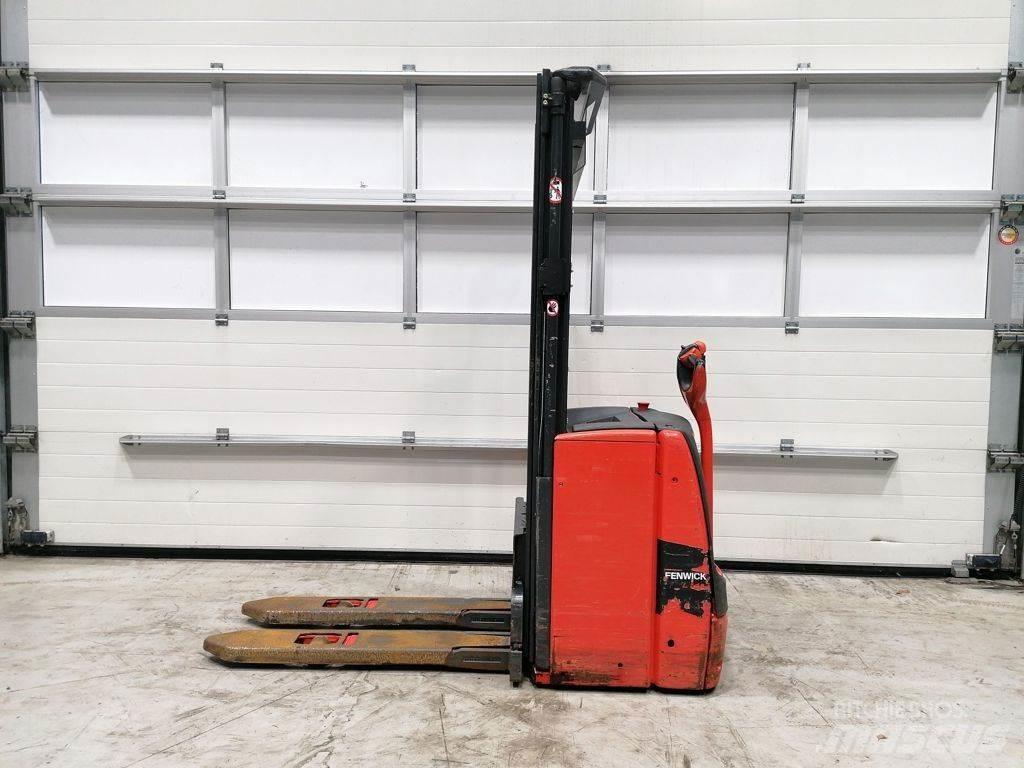 Linde L14 Ručně vedené vysokozdvižné vozíky