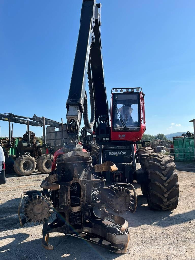 Komatsu 951 Harvestory