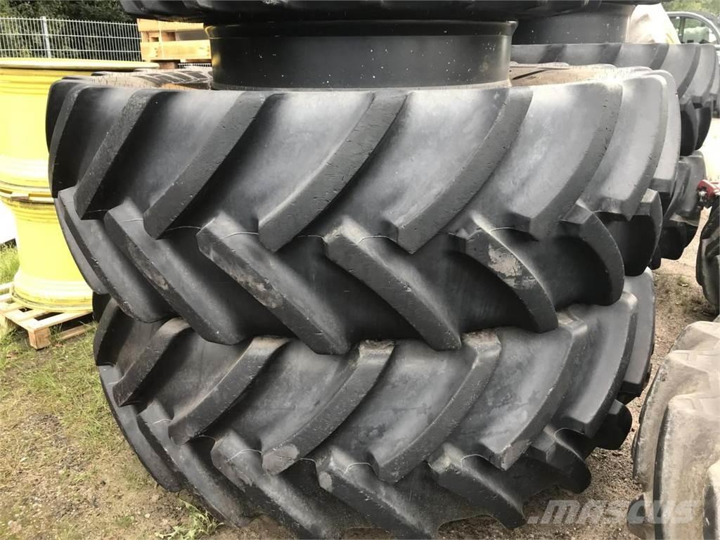 Mitas 680/80R42 Pneumatiky, kola a ráfky