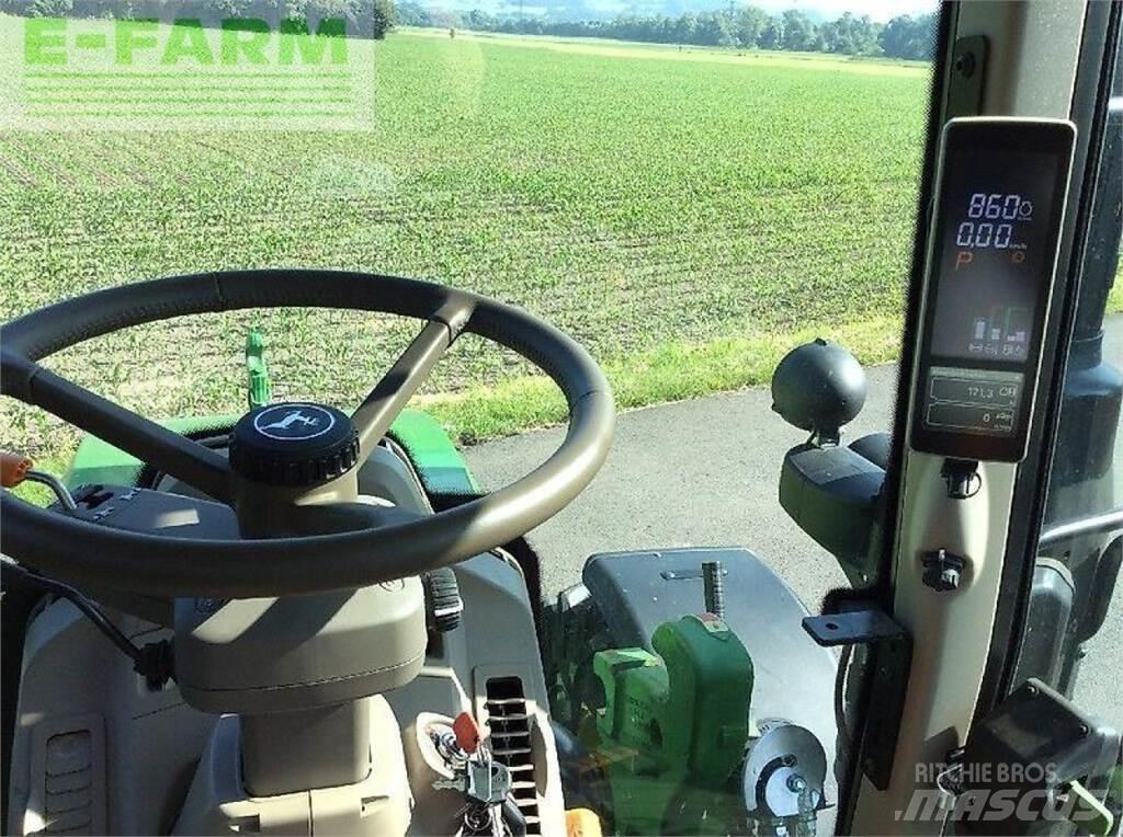 John Deere 6120 m Traktory