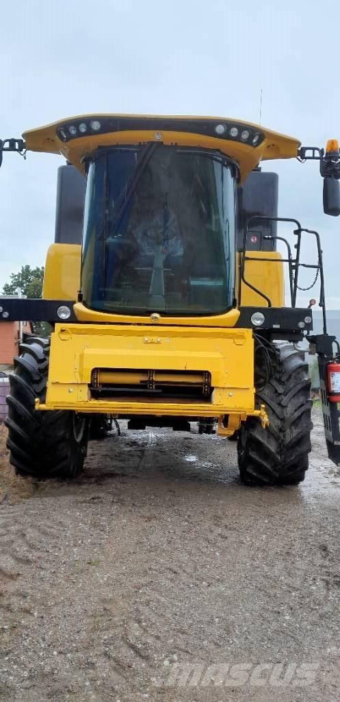New Holland CX5.80 Sklízecí mlátičky