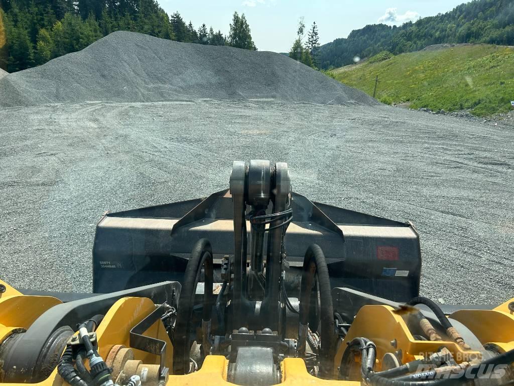 Volvo L 180 H Kolové nakladače