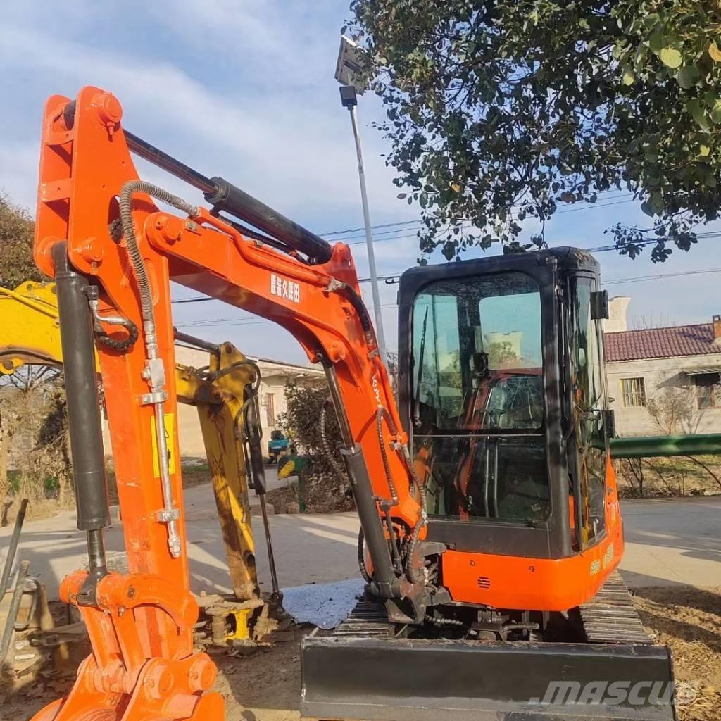 Kubota U 30 Mini rýpadla < 7t