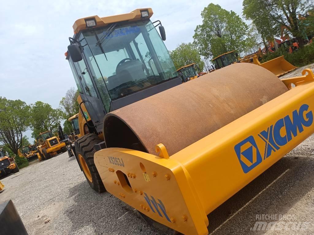 XCMG XS 263J Tahačové válce