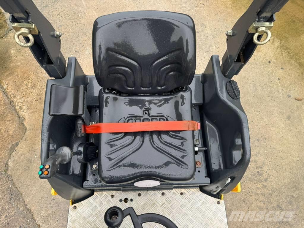 Bomag BW 120 AD-5 Tandemové válce