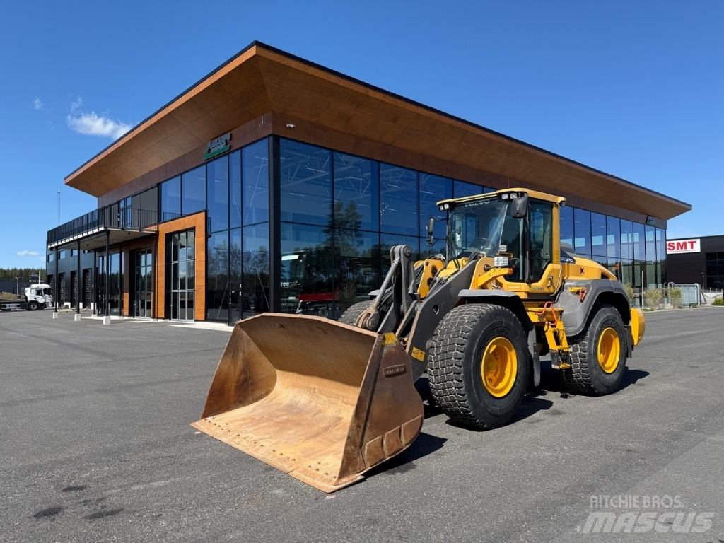 Volvo L120H Kolové nakladače