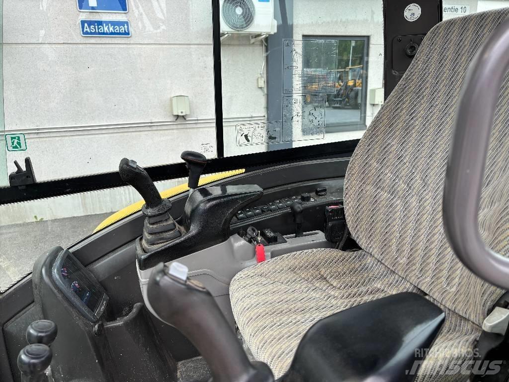 Volvo EC 27 C Mini rýpadla < 7t