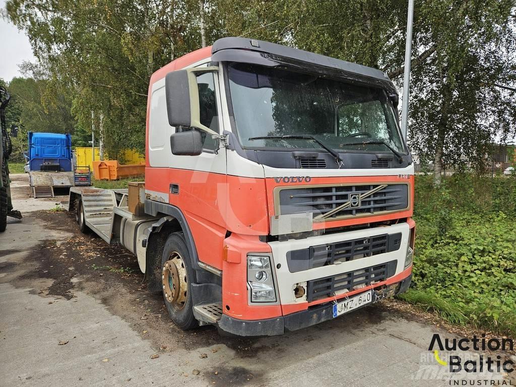 Volvo FM12 Nákladní vozy na přepravu automobilů