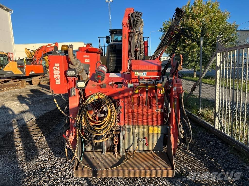 Sandvik DC 302 R Povrchové vrtací stroje