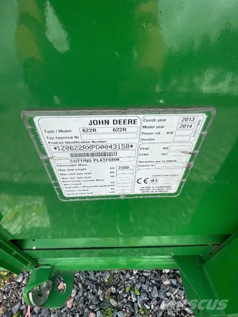 John Deere 622R Kombajnové hlavice