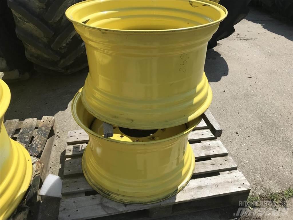 John Deere 18x30 Pneumatiky, kola a ráfky