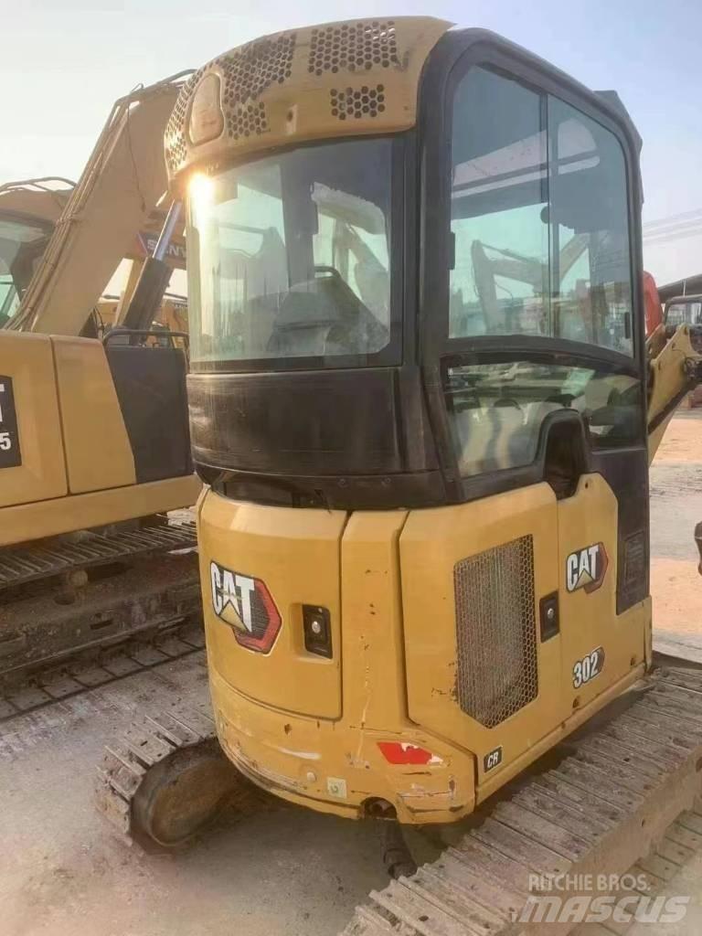 CAT 302 Mini rýpadla < 7t