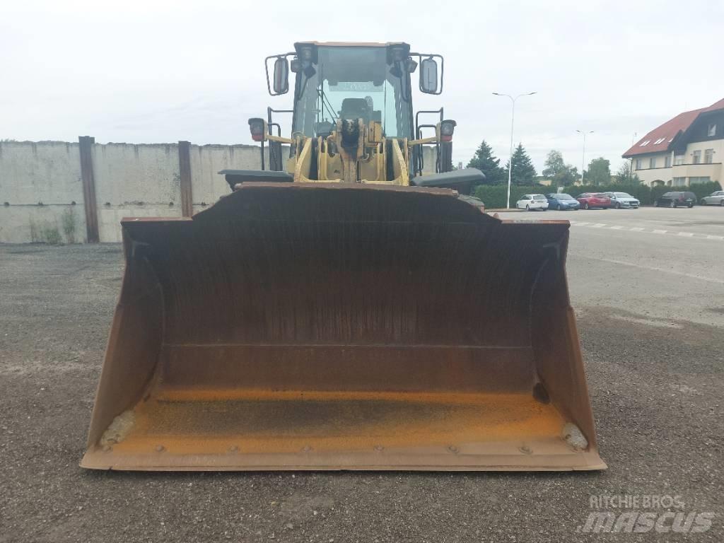 CAT 950G Kolové nakladače