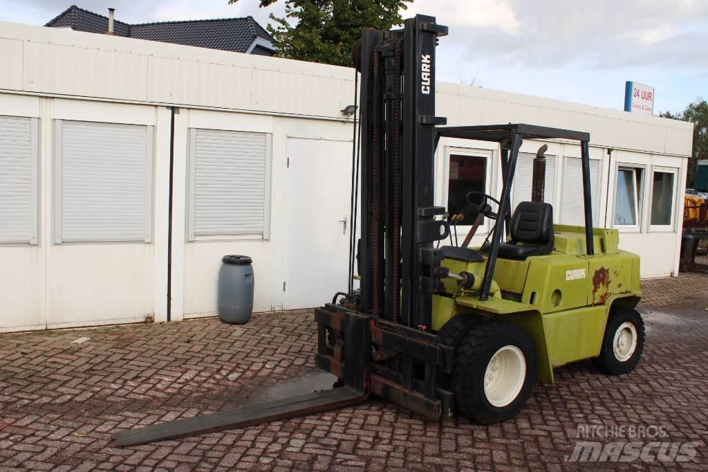 Clark C500 Y 80 PD Dieselové vozíky