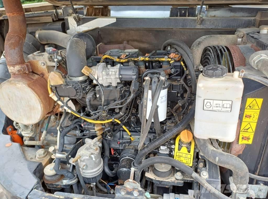 Bobcat E 85 Midi rýpadla 7t - 12t