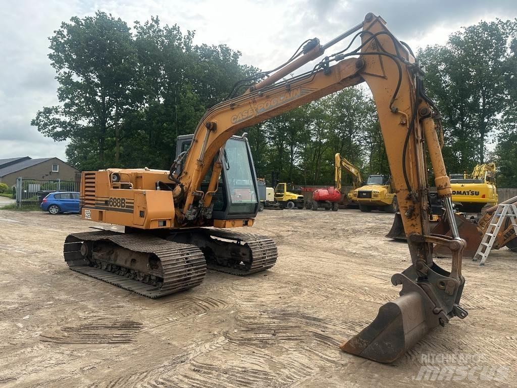 CASE 688 B 16 ton Pásová rýpadla