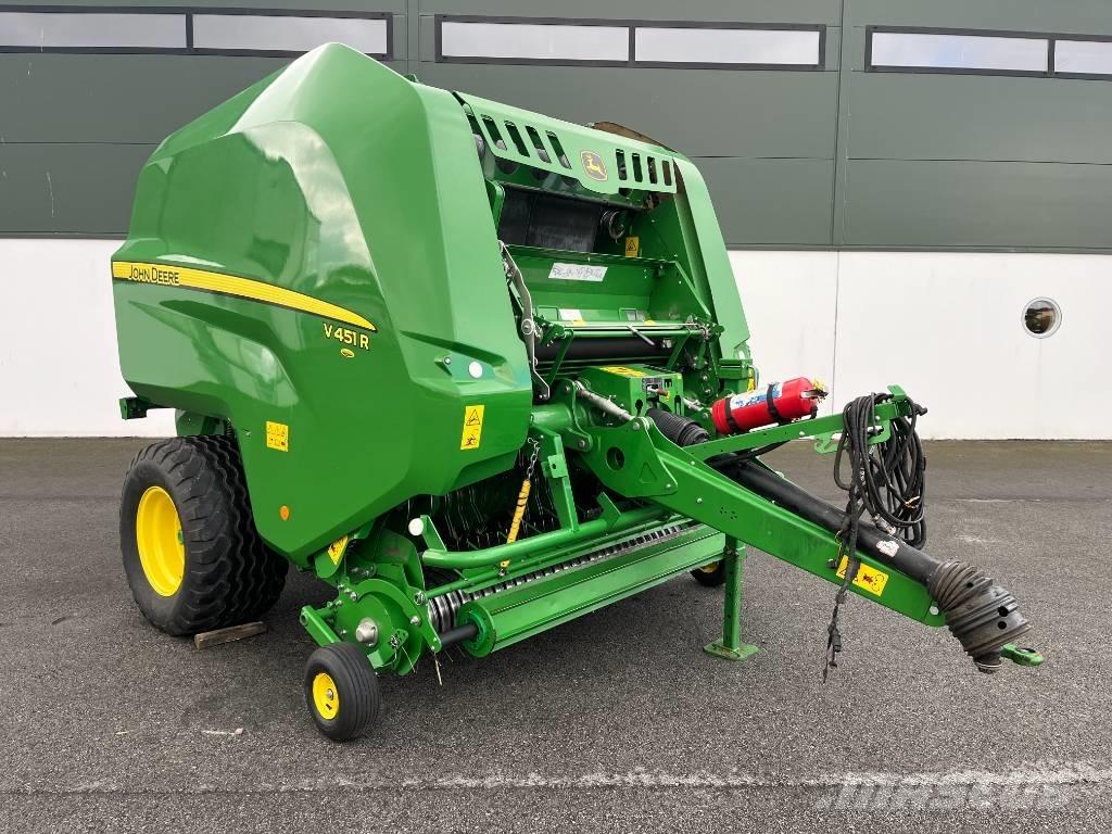 John Deere V 451R Lis na válcové balíky