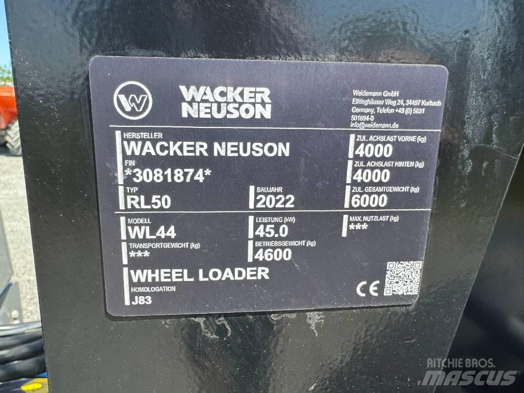 Wacker Neuson WL44 Kolové nakladače