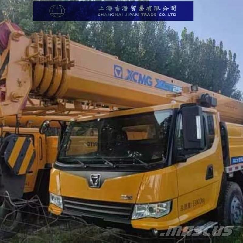 XCMG XCT 25 Univerzální terénní jeřáby