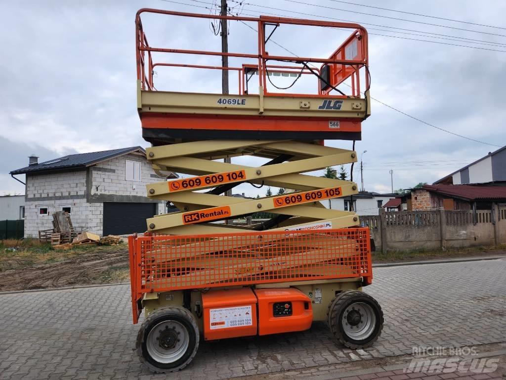 JLG E 4069 LE Nůžková zvedací plošina