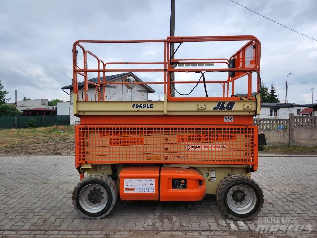 JLG E 4069 LE Nůžková zvedací plošina