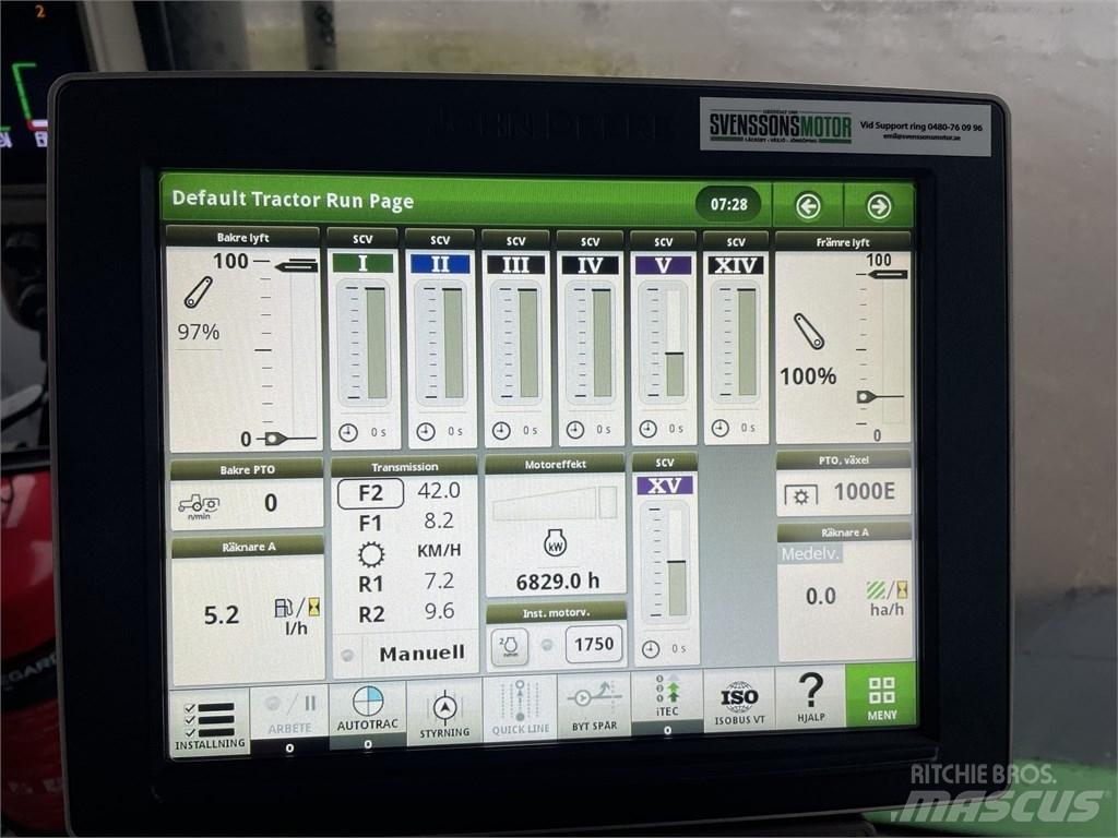 John Deere 7230R Traktory