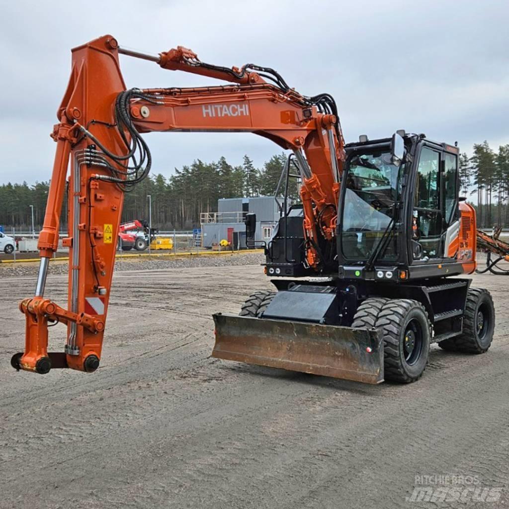 Hitachi ZX 135W Kolová rýpadla
