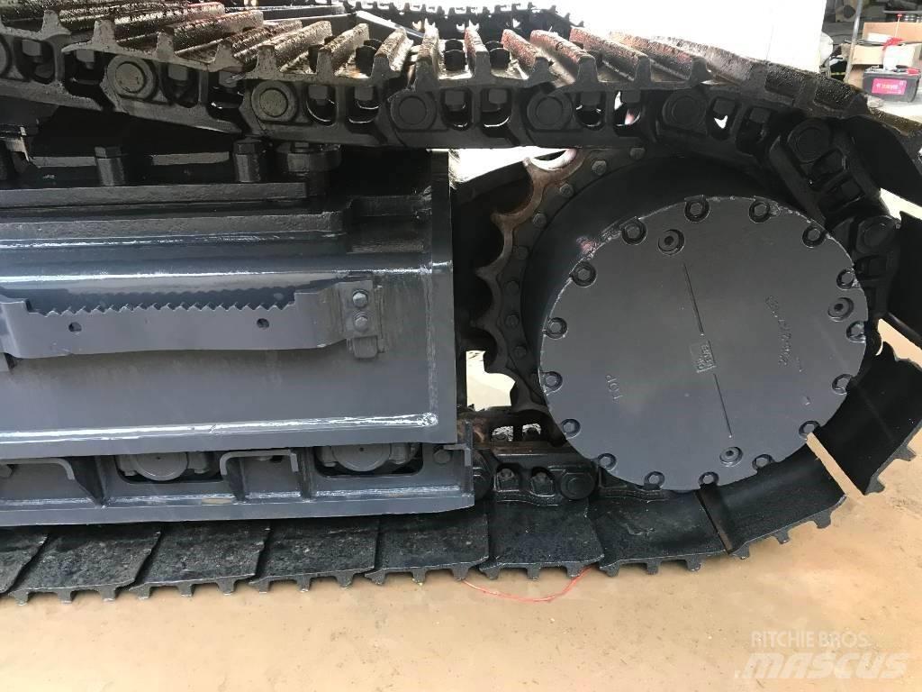Komatsu PC450-7 Pásová rýpadla