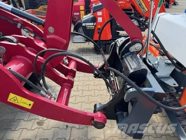 Yanmar V 100-5 Kolové nakladače
