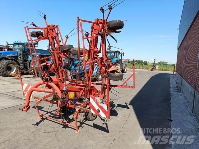 Kuhn GF8501 MHO Obraceče a shrabovače sena